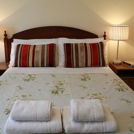 Sunnydale Guest House 스트렛포드-어폰-에이본 외부 사진