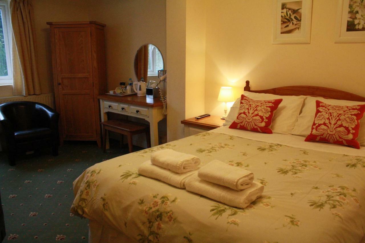 Sunnydale Guest House 스트렛포드-어폰-에이본 외부 사진