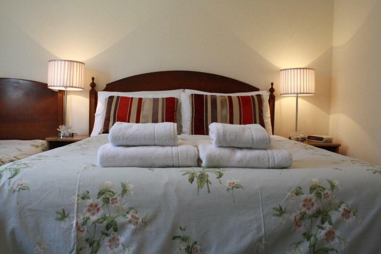 Sunnydale Guest House 스트렛포드-어폰-에이본 외부 사진